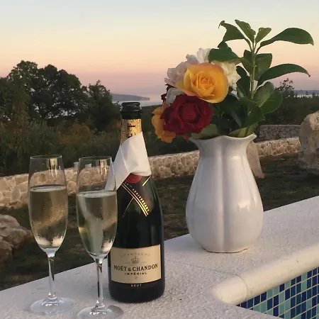 5 Bedroom Between Split And Trogir * Kaštel Novi