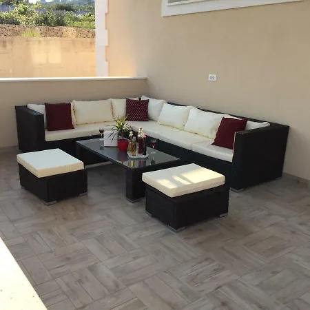 Βίλα 5 Bedroom Between Split And Trogir Kaštel Novi
