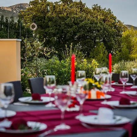 5 Bedroom Between Split And Trogir
