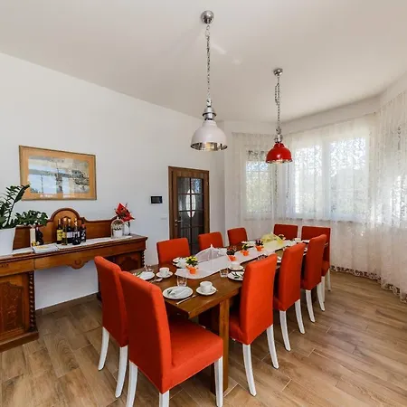5 Bedroom Between Split And Trogir Villa *